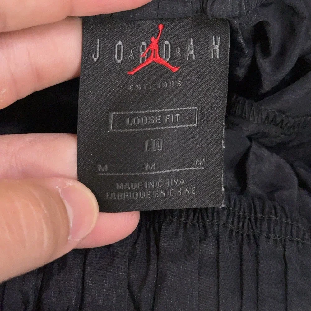 Jordan 23 Engineered Utility Cargo Shorts Loose Mens M Black Nylon CN7298-011